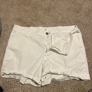 Gap shorts